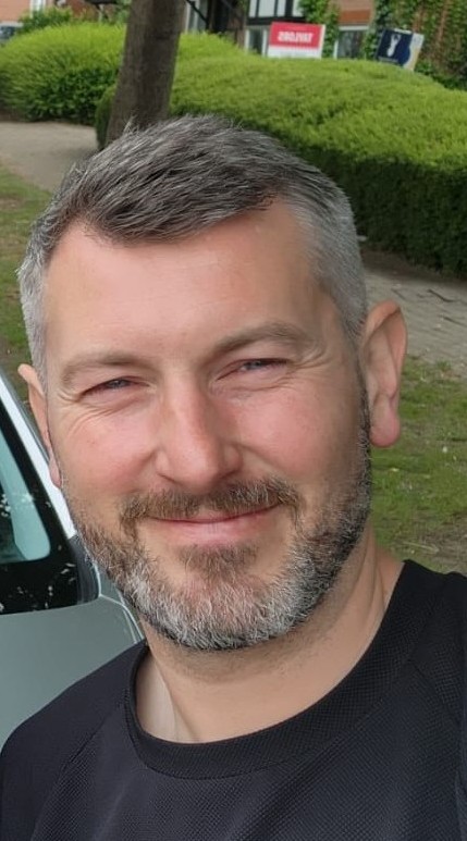 Kamil, driving instructor